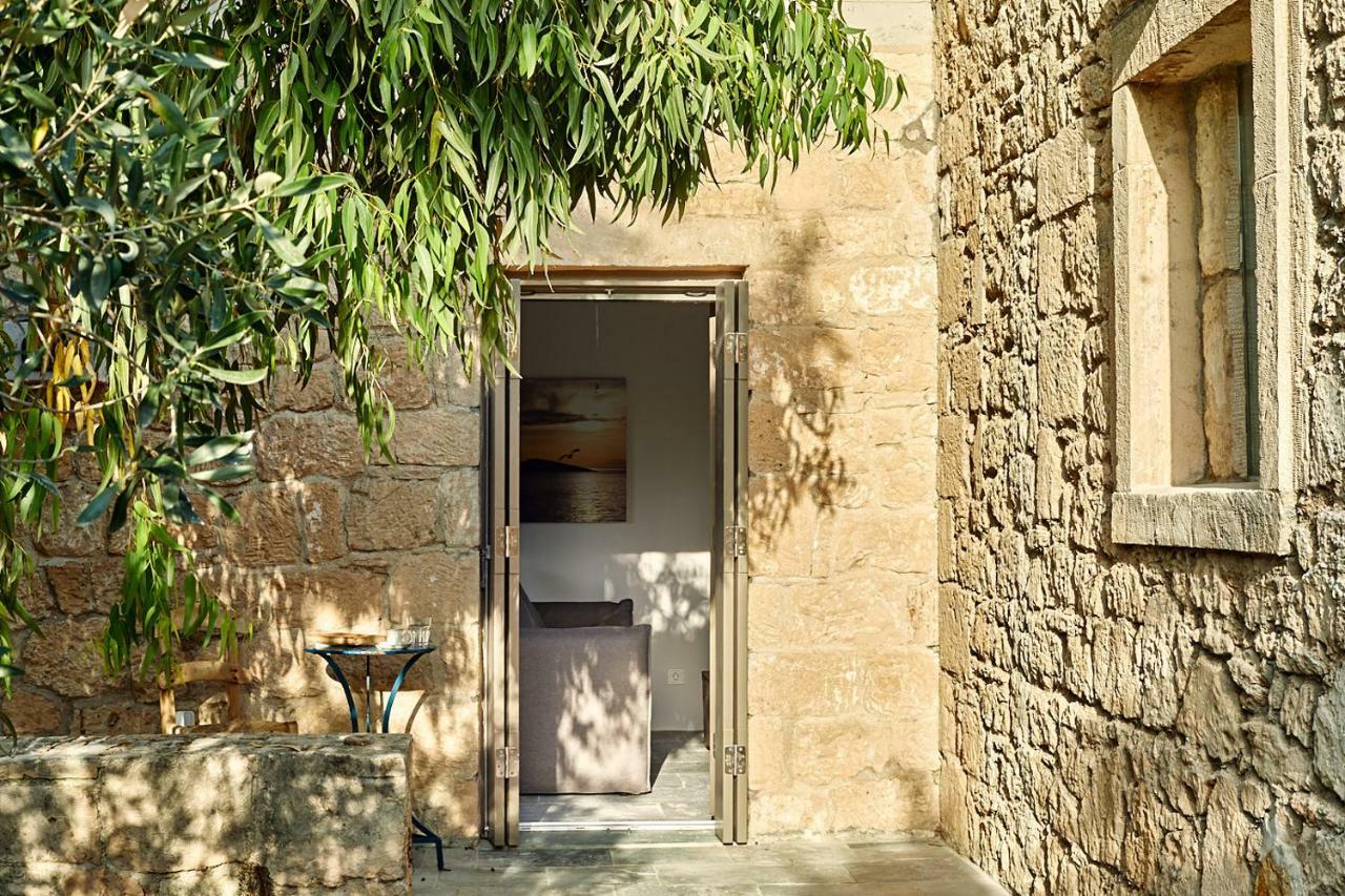 Nikolaou residence Aegina Exterior foto